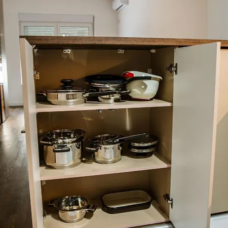 New Bubanj Apartment's *