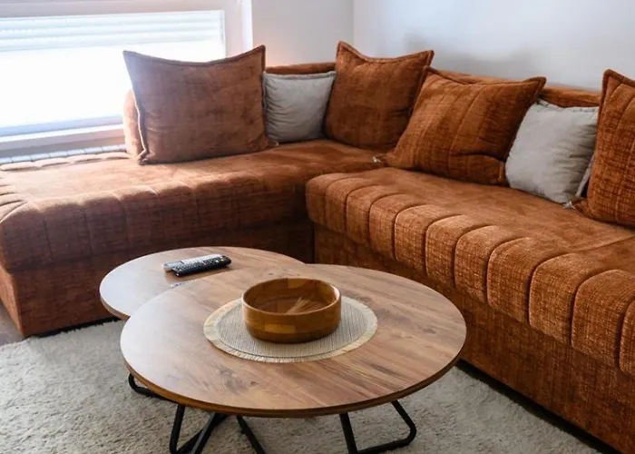 아파트 New Bubanj Apartment's